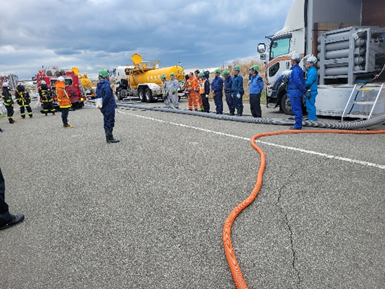 Training on emergency handling of poisonous and deleterious materials